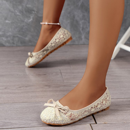 🔥2026 Hot sale 30% OFF🔥Women’s Elegant Lace Ballet Flats With Bow-Tie