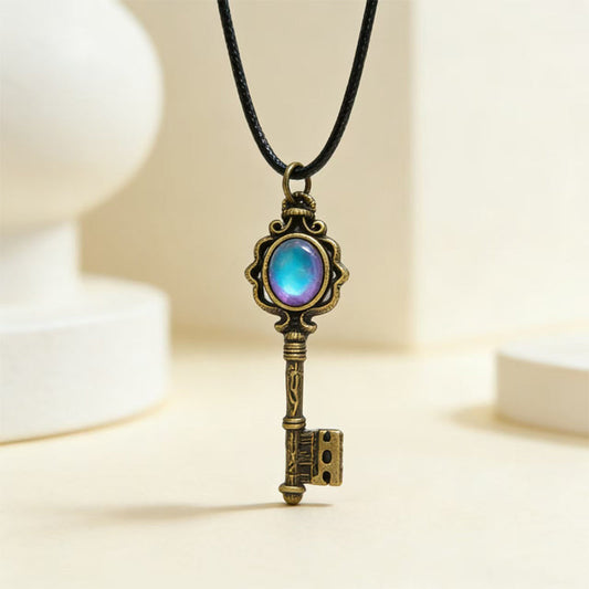 📢📢50% OFF !! ⏰Antique Style Secret Key Necklace for Women