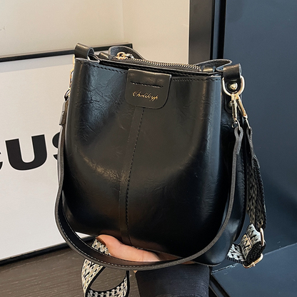 📢📢50% OFF !! ⏰Women's Vintage Large-Capacity Shoulder Bucket Bag