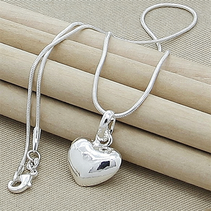 📢📢50% OFF !! ⏰Silver Plated Chubby Heart Pendant Necklace