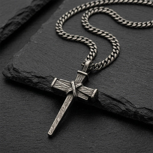 📢📢50% OFF !! ⏰Men's Vintage Nail Cross Pendant Necklace