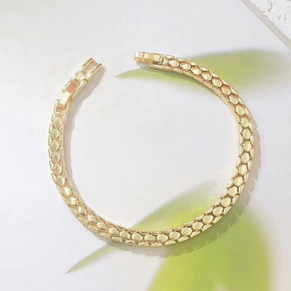 📢📢50% OFF !! ⏰Women's Elegant Gold Color Chain Bracelet
